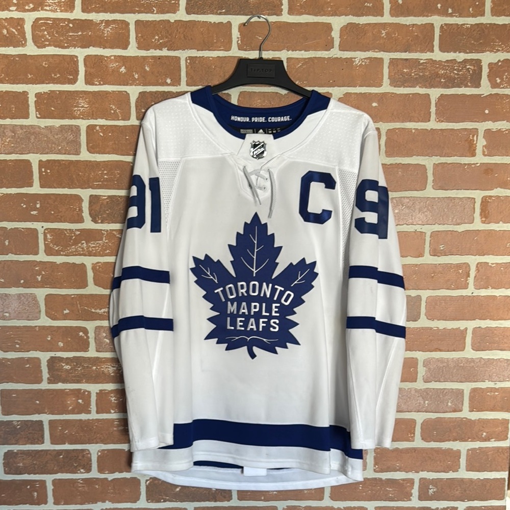 Toronto Maple Leafs - John Tavares jersey